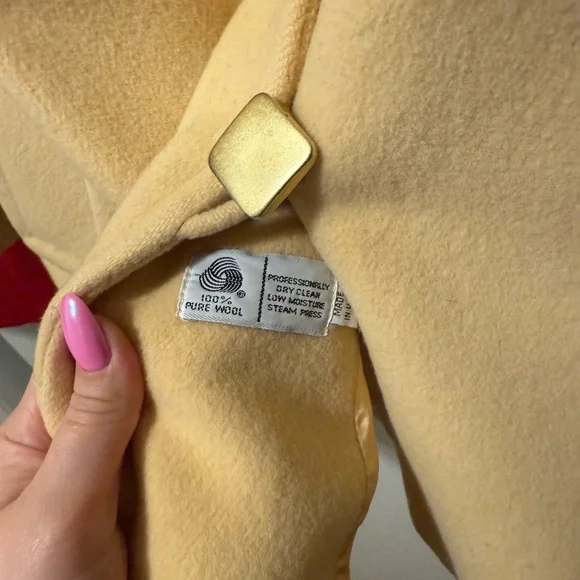 Vintage Anne Klein wool coat with hood - Picture 3 of 5